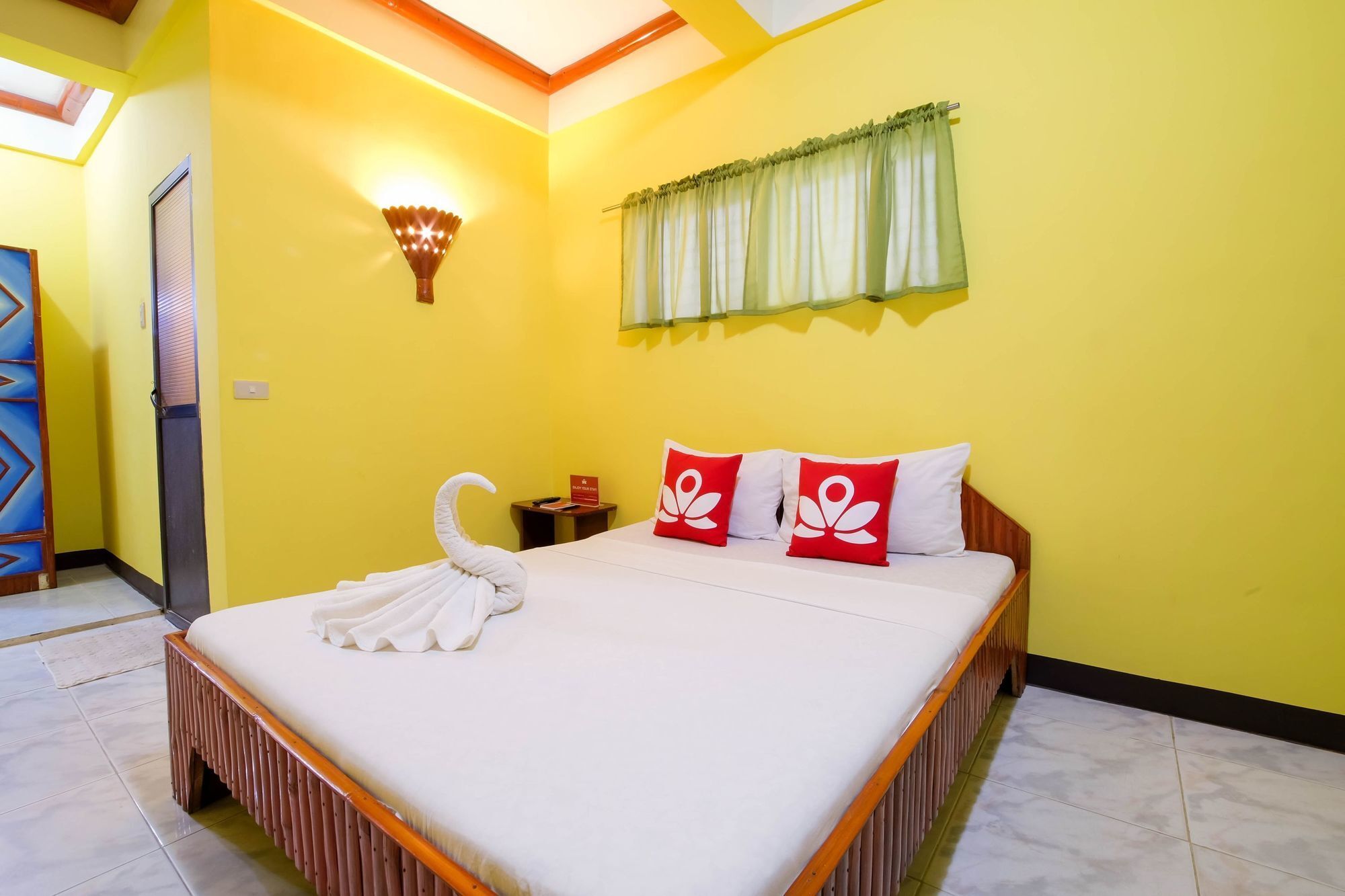 Zen Rooms White Beach Puerto Galera Exteriér fotografie